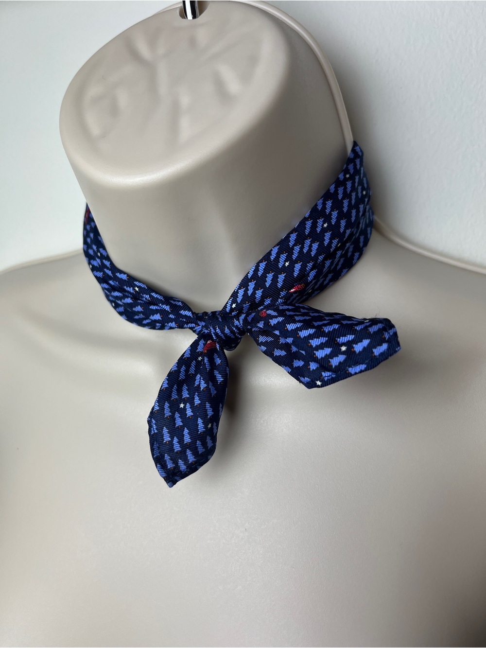 Tommy Hilfiger Silk Scarf Wrap Purse Tie Ascott Preppy Holiday Cottage